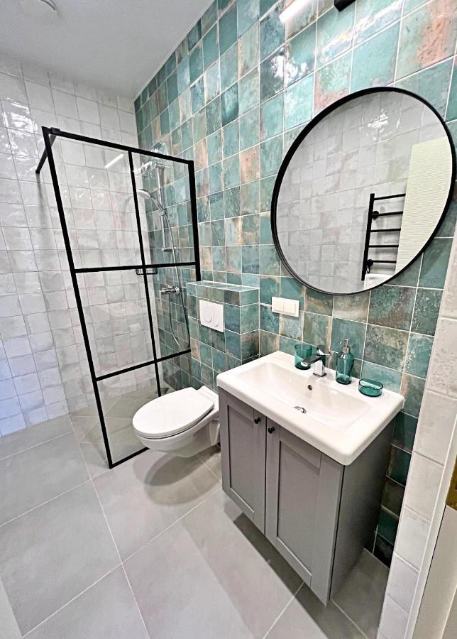 Clinic Studio Apartments By Hostlovers Каунас Экстерьер фото