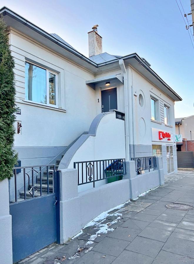 Clinic Studio Apartments By Hostlovers Каунас Экстерьер фото