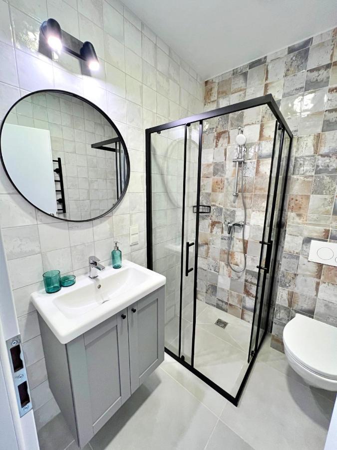 Clinic Studio Apartments By Hostlovers Каунас Экстерьер фото